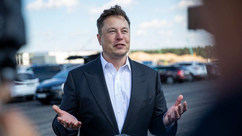 115525632_elonmusk.jpg
