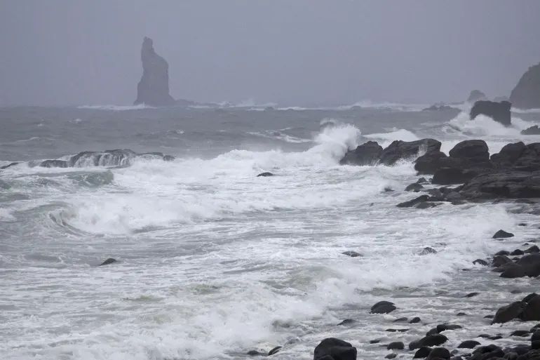 2024-08-28T024134Z_1906470851_RC2QO9A5D6IA_RTRMADP_3_ASIA-WEATHER-JAPAN-1-1724828923.webp