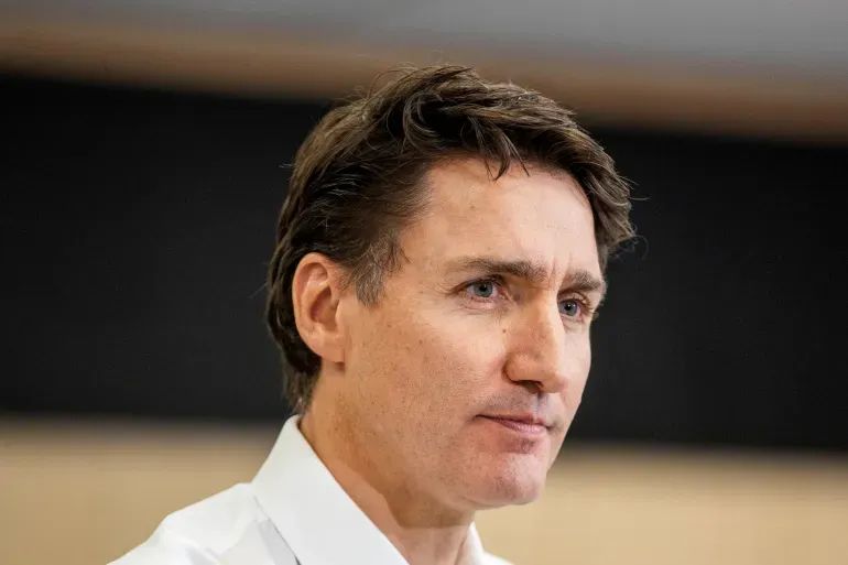 2024-11-22T181356Z_1973932990_RC2GABACWG3U_RTRMADP_3_CANADA-POLITICS-1732633861.webp