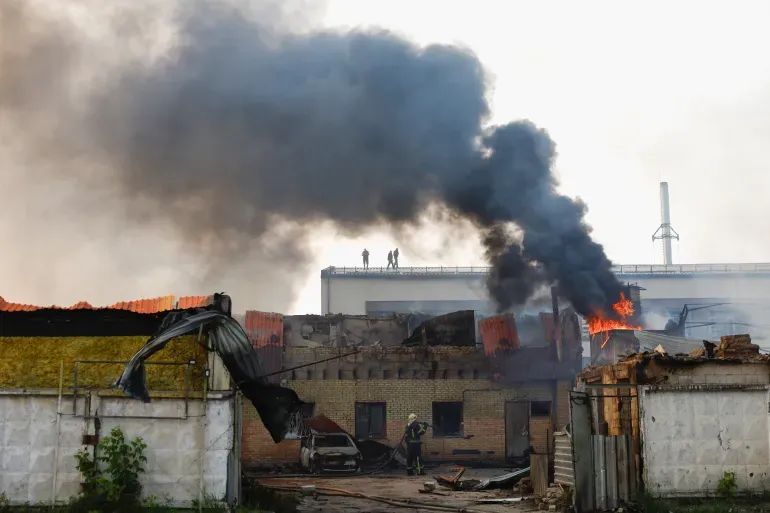 2025-06-10T044833Z_2059880866_RC2GZEATKZIK_RTRMADP_3_UKRAINE-CRISIS-ATTACK-KYIV-1749547841.webp