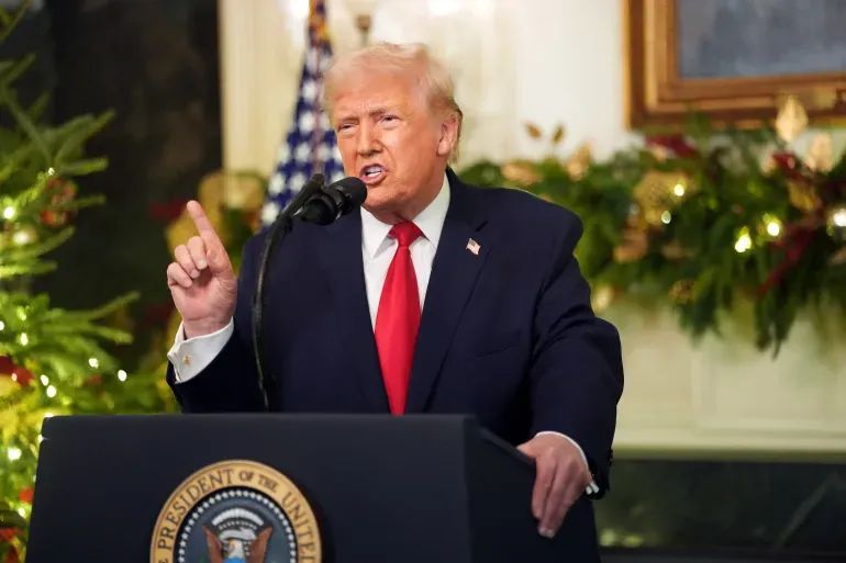 2025-12-18T022330Z_1231483362_RC2QIIA731CX_RTRMADP_3_USA-TRUMP-1766045018.webp
