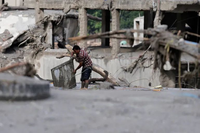 2026-08-27T053821Z_552953568_RC2T6NABHDHI_RTRMADP_3_NEPAL-FLOODS-1787811033.webp