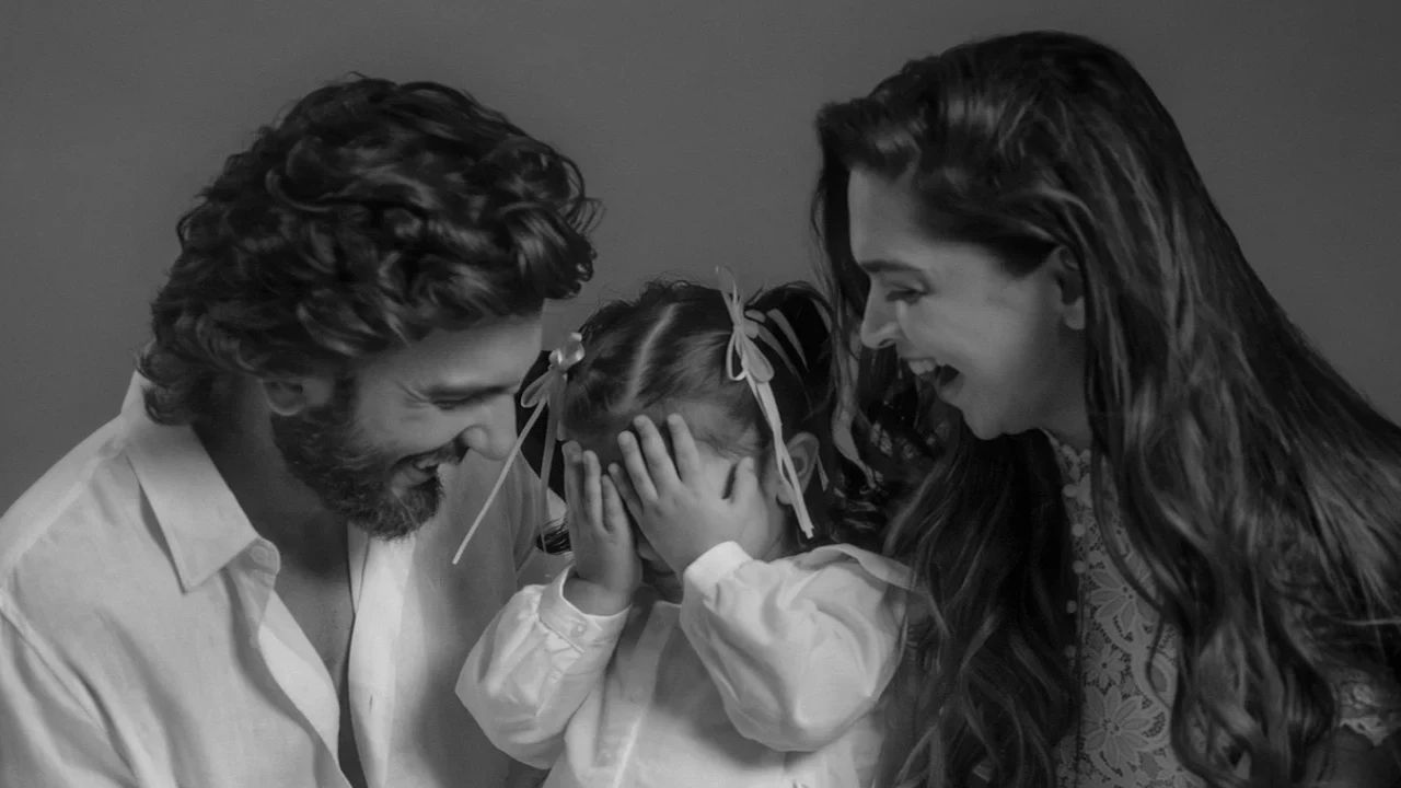 309786761_ranveer-deepika-dua-webp (1).webp