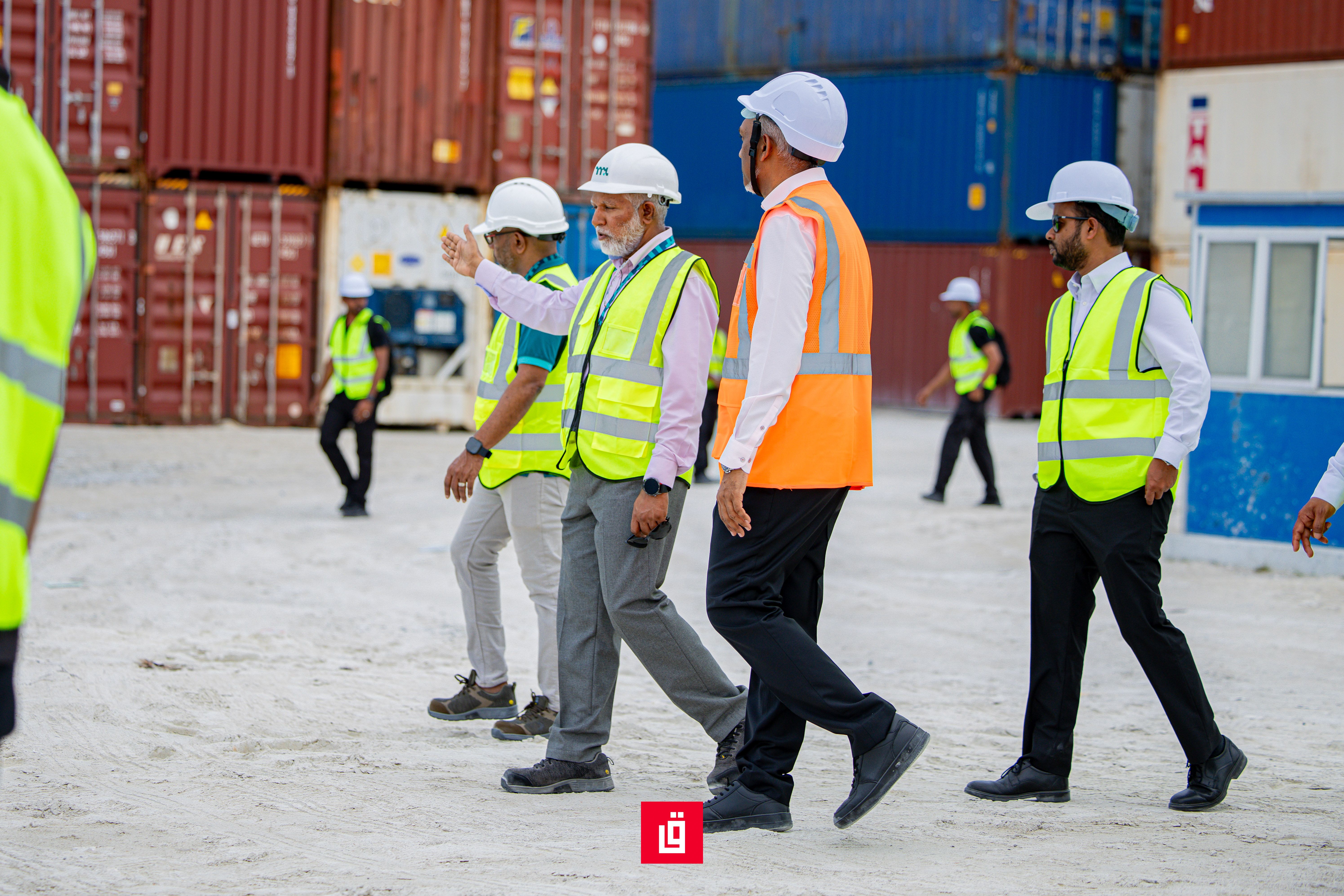 ވިޔަފާރި ބަނދަރު އެމްޕީއެލް