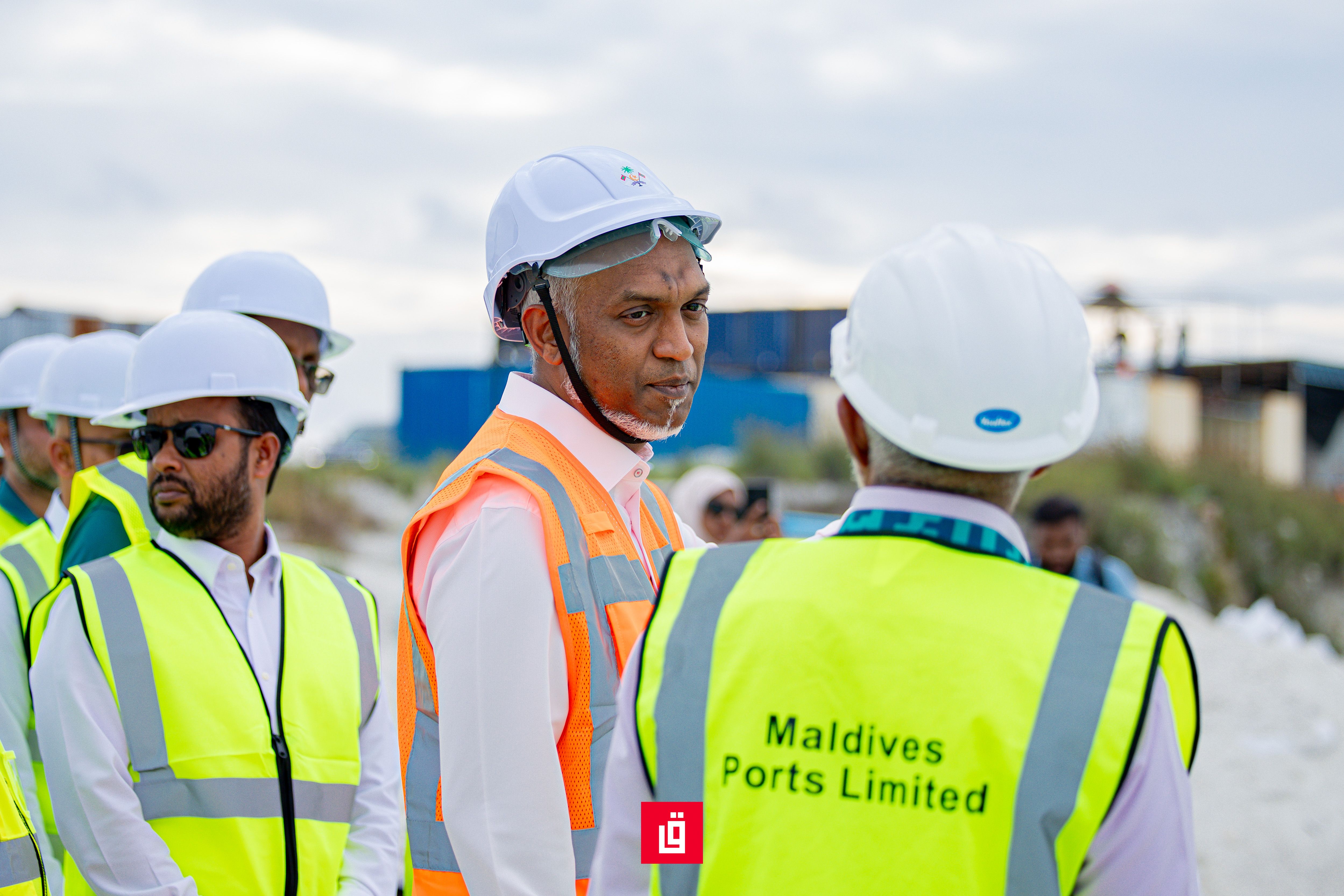 ވިޔަފާރި ބަނދަރު އެމްޕީއެލް