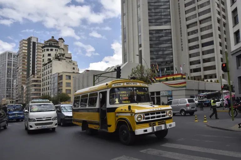 AFP__20180820__18H6PP__v1__HighRes__BoliviaBusesWithdrawal-1721545343.webp