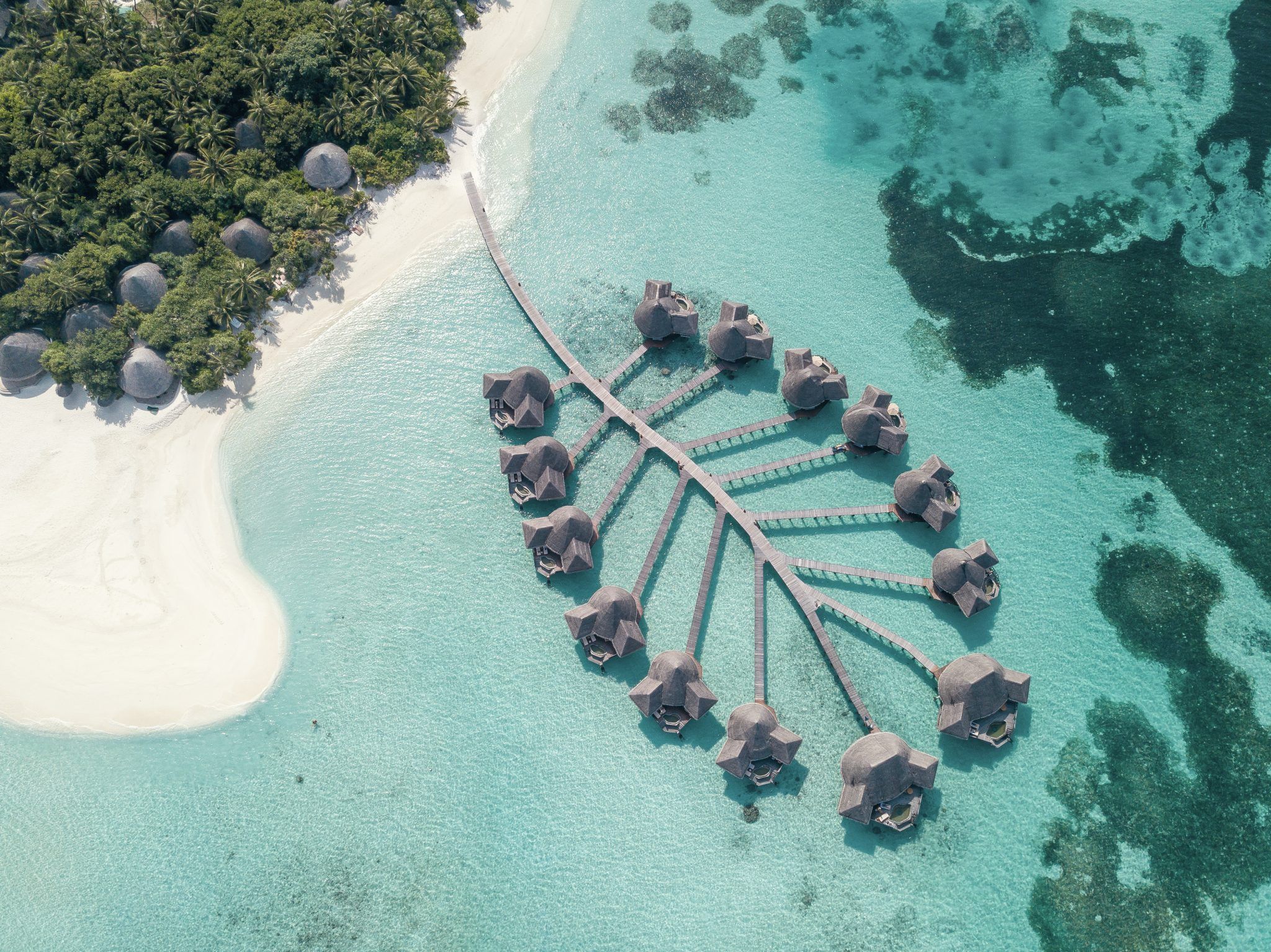 Aerial-Coco-Palm-Dhuni-Kolhu-2048x1535.jpg