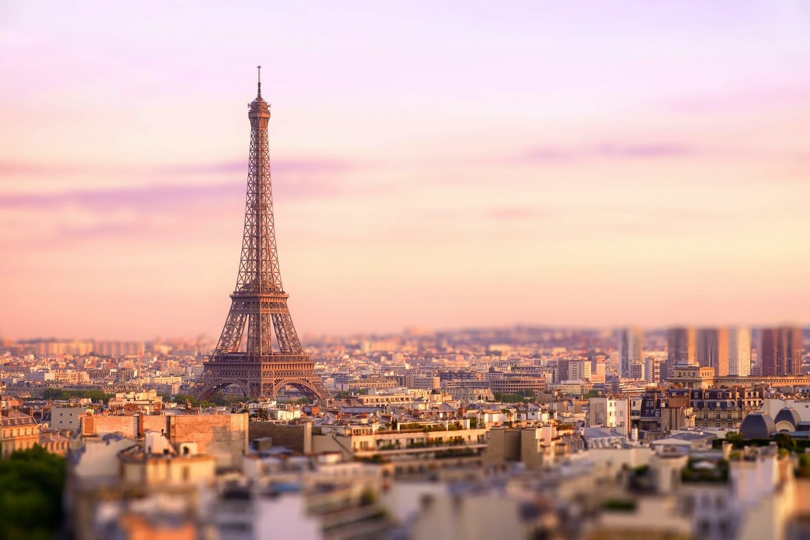 Effiel-Tower-Paris-Highlights.jpeg