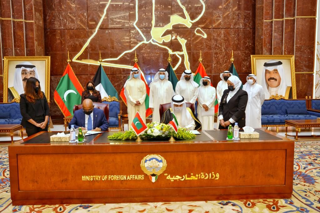 EzfaeWAVUAEuG75.jpg