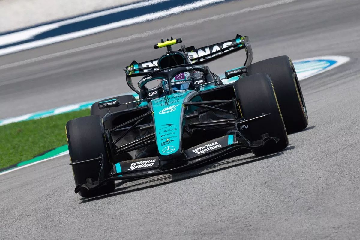 andrea-kimi-antonelli-mercedes.webp