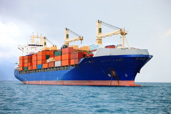 depositphotos_12080559-stock-photo-cargo-container-ship.jpg