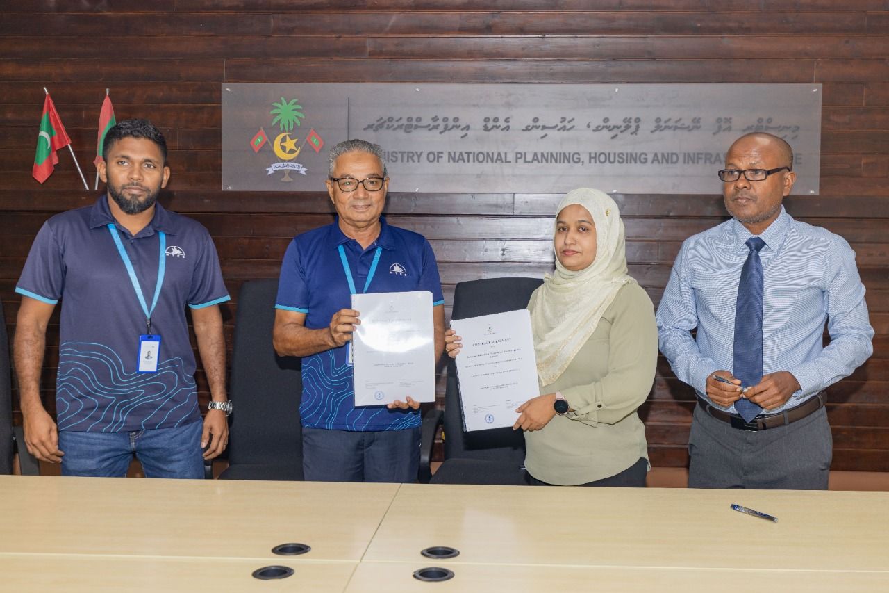 neykurendhoo.jpg